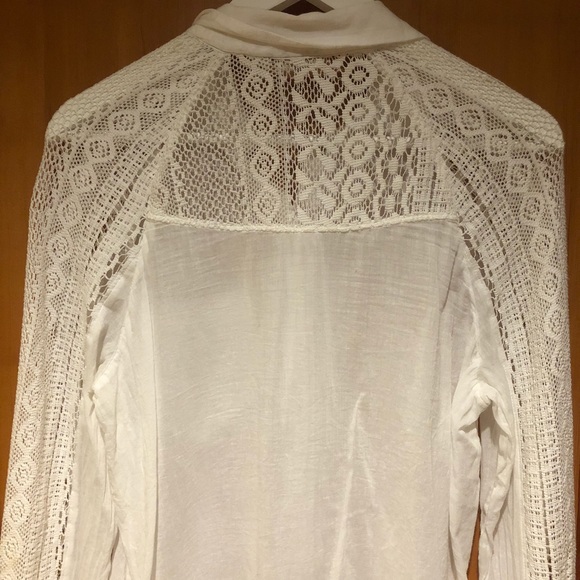 Anthropologie | Sheer lace-detailed blouse - Picture 8 of 8